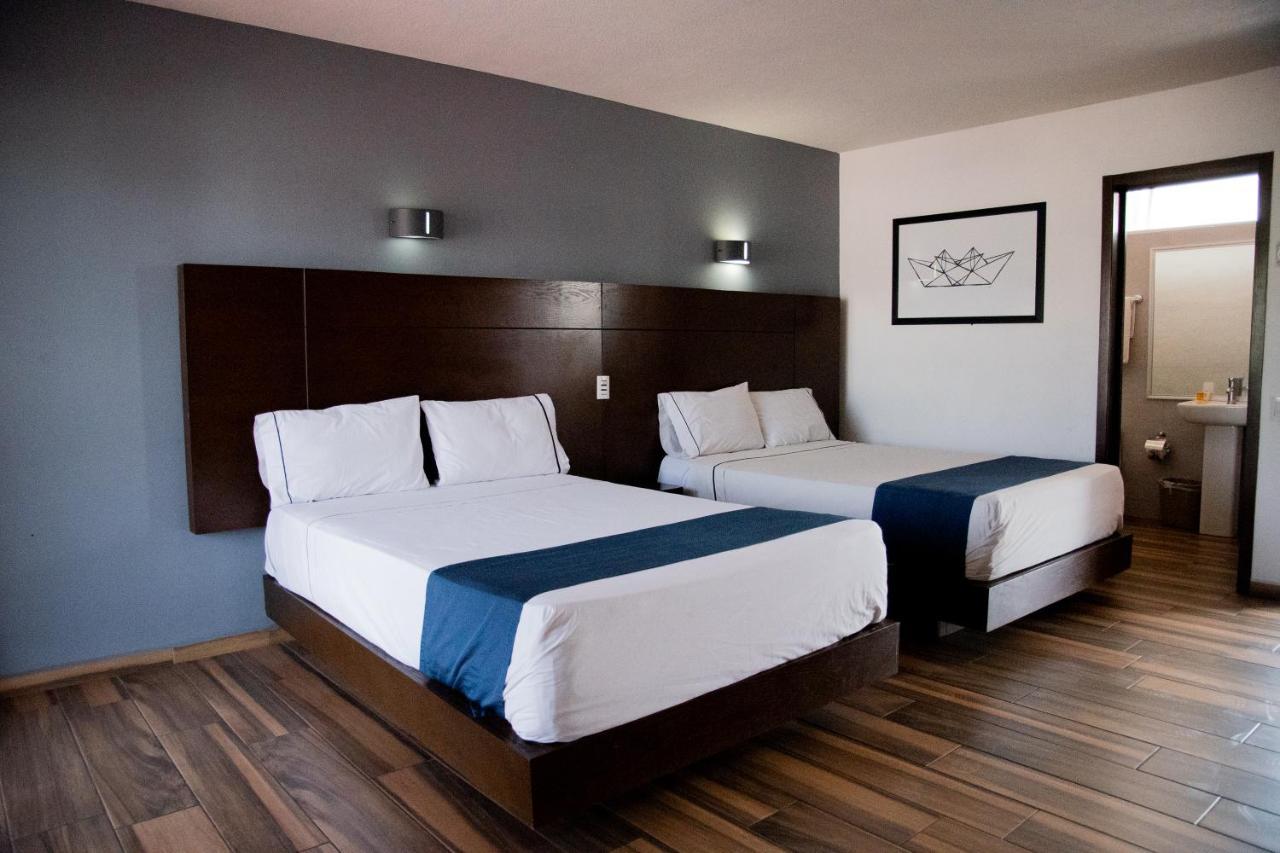 Expo Plaza Business And Family Guadalajara